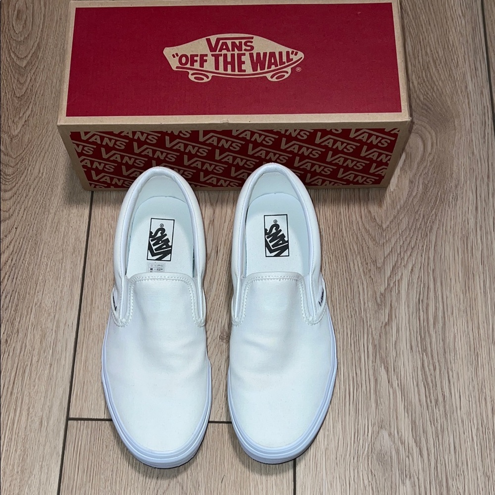 Vans Classic White Slip-On Shoes (Unisex) US Men’s 10.5 / US Women’s 12